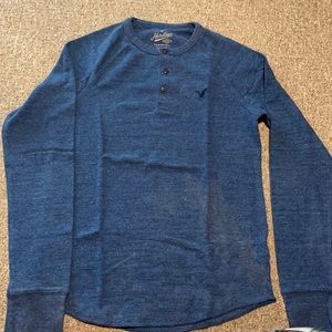 American Eagle long sleeve size small